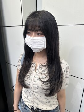 ヘアーアンドメイク ビス(HAIR&MAKE bis) レイヤーカット★