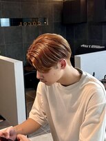 ココル(COCOL)&nbsp;自然な毛流れでつくる、上品な"センターパート"