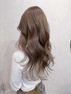 ミルクティーブラウン