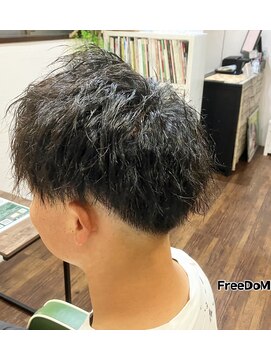 フリーダムデザイン(FreeDoM Design hair&nail) フェード&ツイストパーマ