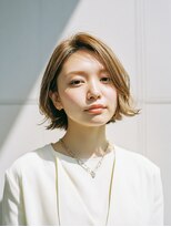 ココ(qoqo) 透明感カラー グラデーションボブ 切りっぱなし 大人ボブ 30代