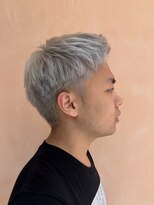 トリコ アヴェダ ららテラス北綾瀬(tricot AVEDA) ショート/スパイキーショート/ハイトーン/シルバーアッシュ