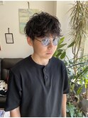 この時期にスパイラルパーマするのは社会人慣れてきたやつ