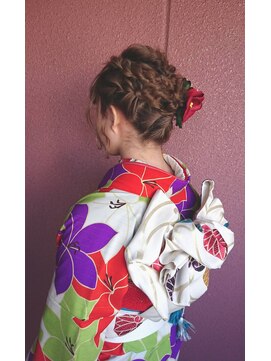 ヘアメイク イズム(HAIR MAKE ism) 成人式アレンジ