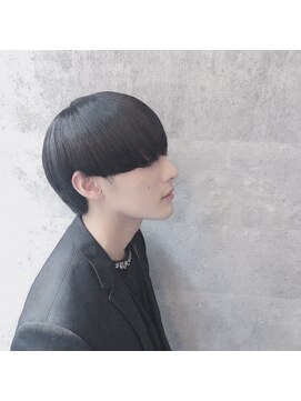 シン(syn) シルエットマッシュ 黒髪 トリートメント