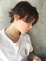 ルーム(Loom.)&nbsp;ウェーブ　センターパートショート