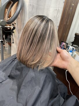 ラフ(LAFF) #黒髪#ボブルフ#ネビージュ#小顔#ワンレン