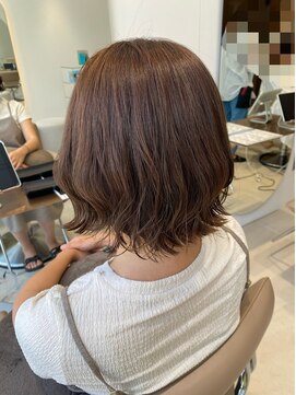 ビオラバイフーガ 綱島(Viola by FUGA) ステップボーンカット☆ヘルシースタイル20代30代40代50代