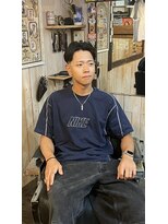 ワンウェイ(ONE WAY)&nbsp;前下がりセンターパートフェード