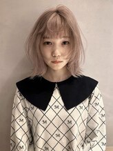 綺麗な透明感のある色味にしたい、そんな方はダブルカラーで透き通るようなヘアーに!