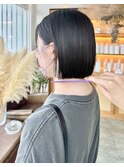 顎下1センチパツッとボブ