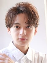 フェザーパーマニュアンスパーマ刈り上げセンターパート韓国ヘア