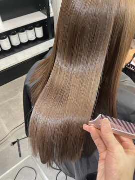 ピリオド 赤坂(Period.) ミルクティブラウン×髪質改善