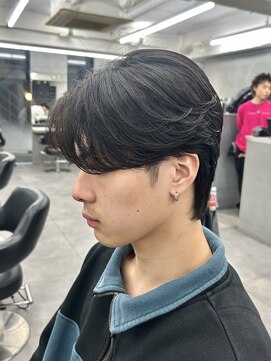 オーバルバイアピッシュ(OVARL by apish) メンズカット/韓国ヘア/フェザーパーマ/カルマパーマ/原宿