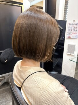 パツっとボブ♪