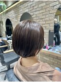 ベージュブラウンカラー