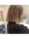 大人ロブにハイライトで透明感を《櫻田あゆみ》
