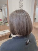 豊橋ビーシャイン★極細ハイライトでおしゃれに白髪隠し♪