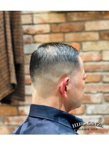ヒロギンザバーバーショップ 丸の内店(HIRO GINZA BARBER SHOP)&nbsp;七三サイドパート×スキンフェード