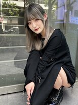 ファイブバイジエクト 堀江(FIVE by The Ect)&nbsp;シースルーバング×ハイトーンカラー×ミルクティーベージュ☆