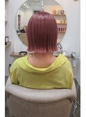 切りっぱなしボブ/ピンクカラー