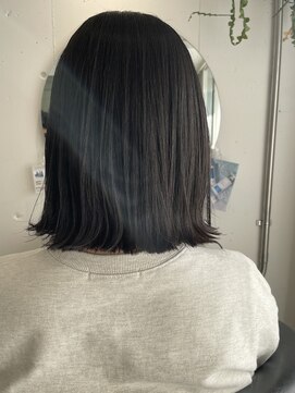 ジェムバイアルテフィーチェ(gem by artefice) 切りっぱなしロブ