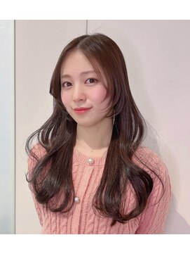 クム(kumu) 韓国へア/レイヤー/顔周り/ボブ/透明感カラー