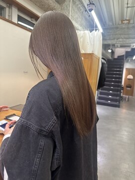 ニール シトロン 名古屋 伏見 丸の内(NEELU citron) 【Neelu_scuro_yuna】くすみベージュ