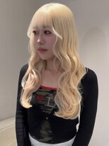 ベレーザ 渋谷(BELEZA)&nbsp;12897ホワイトブロンド髪質改善レイヤーミルクティーベージュ