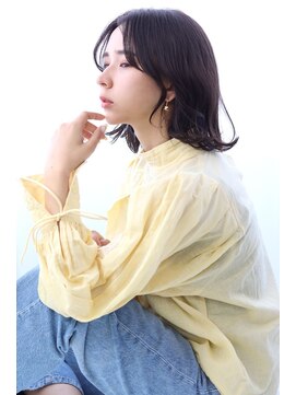 シロフイケブクロ(shirof ikebukuro) 韓国風　ワンホン　前髪　顔まわりカット　レイヤー　後毛　ボブ