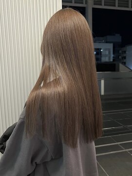 シキ 渋谷(siki) ベージュカラー/ブリーチなしダブルカラー/赤み消し/渋谷/原宿