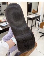 ディフィーノ 赤坂(DIFINO)&nbsp;艶髪シルキーグレー/艶髪ロング/ダークグレージュ