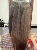 OHI 赤羽店&nbsp;【後ろ姿の革命】-10歳・爆つやヘアの髪再生レポート