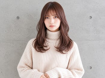 ヘアーアンドメイク ニューヨークニューヨーク 姫路店(Hair&Make NYNY)の写真/扱いやすい長さでくくってもおろしても可愛く決まるスタイルを提案。忙しい毎日でも手軽にセットできる。