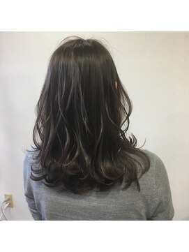 グロウズ ヘアー(GROWS HAIR) ＊ゆる巻きミディアム＊
