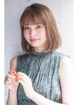 テイラー(Taylor) 【Taylor 】☆大宮 ミディボブ×ミルクティベージュ