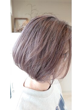 ガレリアエレガンテ 尾張旭店(GALLARIA Elegante) 大人ボブ×白髪ぼかし×ハイライト