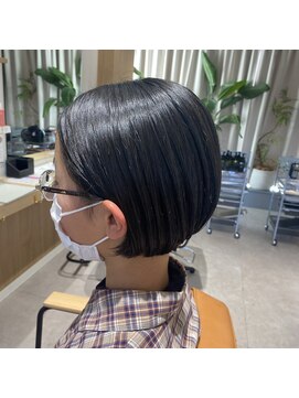 エスバイラッシュ(es by rush) ショートボブ