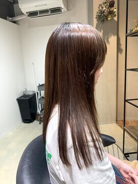 ユリイカビヨウシツ 縮毛矯正