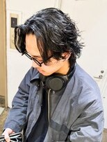 リコラックスビー 中百舌鳥(LICO LUXBE)&nbsp;センターパート_ふんわりパーマ