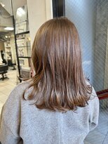 ペネロープ(Penelope)&nbsp;外ハネミディアム/極細ハイライト/ベージュ系