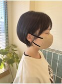 ショートボブ