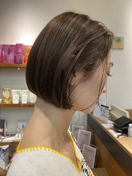 ローグ(Logue) タッセルボブ/切りっぱなしボブ/ワンレングスボブ