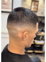 ミリオンバックス 上野(Million Bucks)&nbsp;クロップ