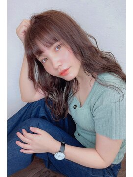 ウォークヘアーリリィ(Walk hair lily) ココアブラウン×ゆるめウェーブ