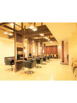 お客様一人ひとりのライフスタイルに合わせたご提案◎洗練された店内であなただけの上質なサロンタイムを♪