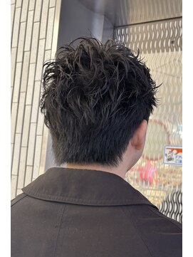 ゼストプール(ZEST POOL) スパイキーショートのピンパーマ