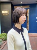 艶グレージュ×ミニボブ