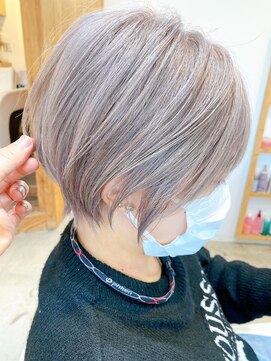 リゼル(LIZEL) ショートボブ/ショート/大人ショート/くびれショート/マッシュ
