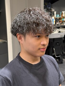 フリークバーバーショップ 烏丸御池店(FREAK BARBER SHOP) 海外ヘア/スパイキーショート/フェード/ボウズ/河原町三条K